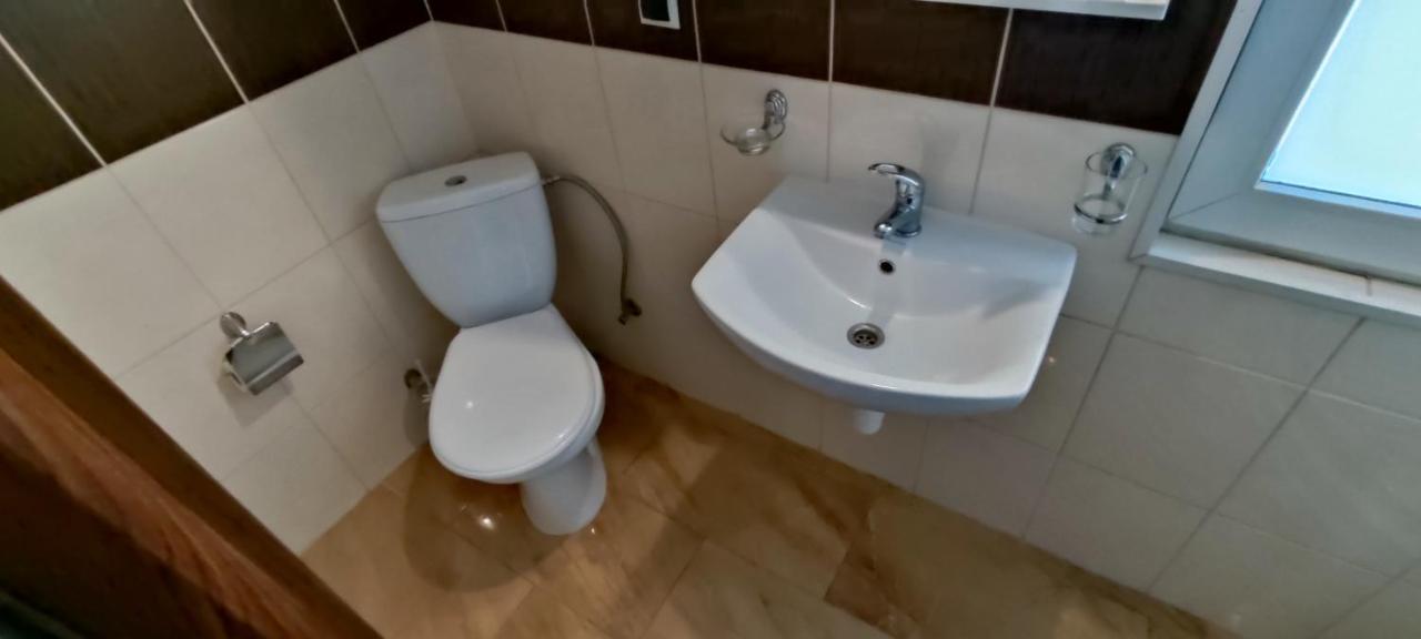 Domki Noclegowe Przemysl Bagian luar foto